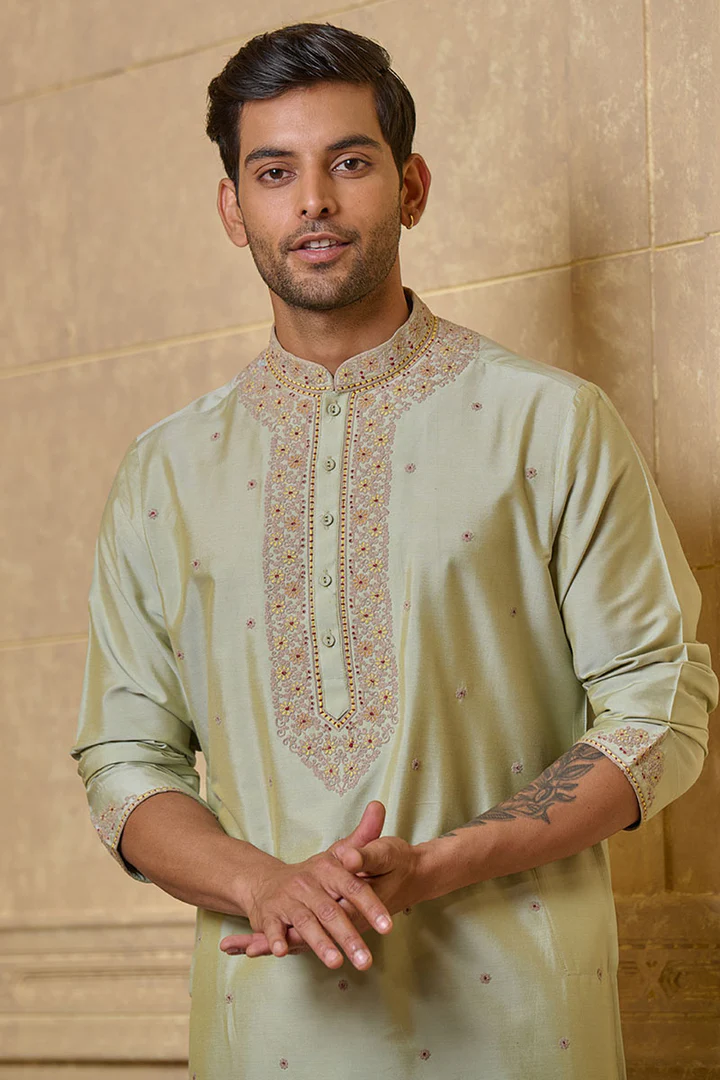Lt.Olive Kurta Set With Thread Embroidery Details - Image 2
